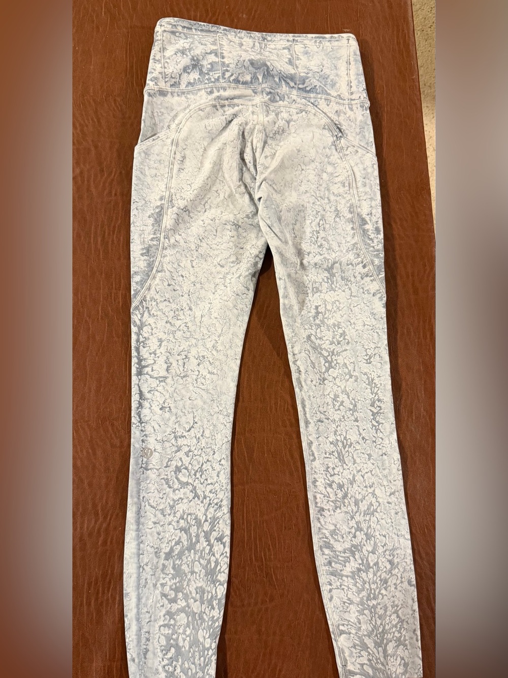 Light Gray marble Patterned Women’s lululemon leggings size 4